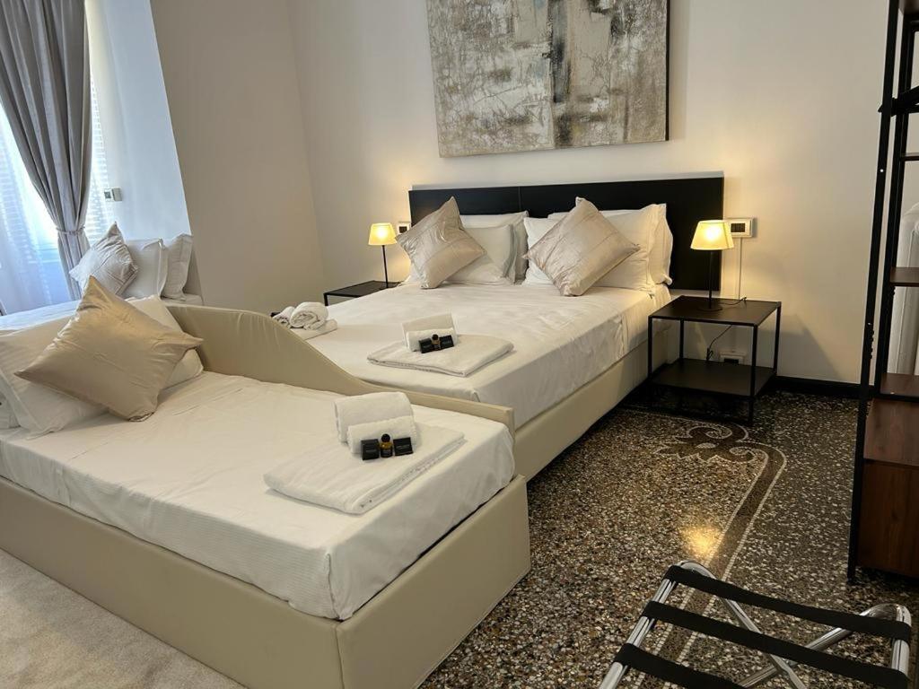 Brignole Rooms เจนัว ภายนอก รูปภาพ