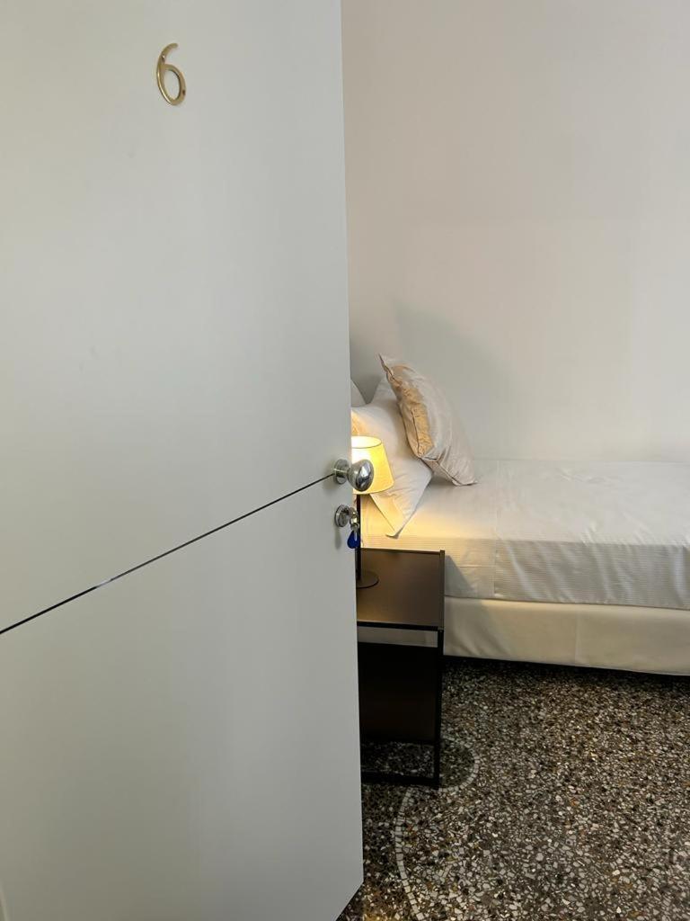 Brignole Rooms เจนัว ภายนอก รูปภาพ