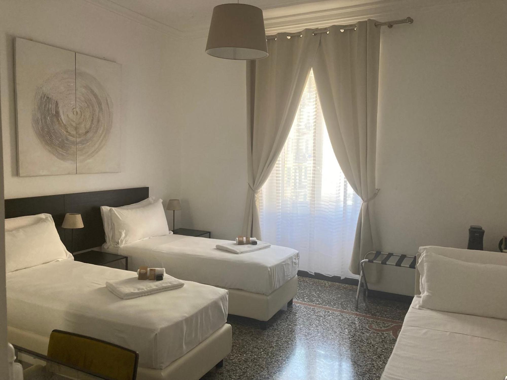 Brignole Rooms เจนัว ภายนอก รูปภาพ