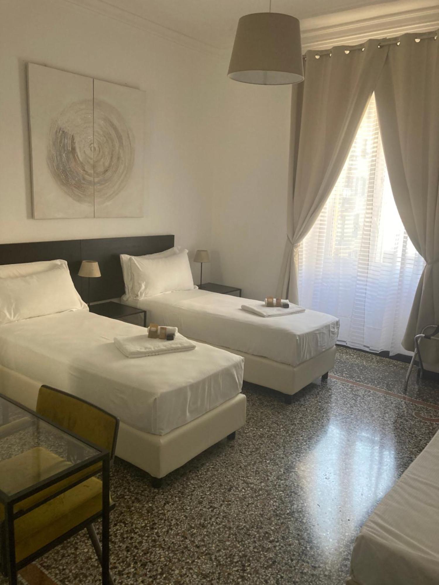 Brignole Rooms เจนัว ภายนอก รูปภาพ